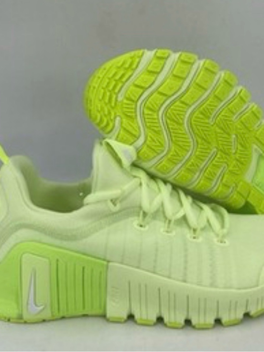 Nike Free Metcon 6 Barely Volt NWOB
